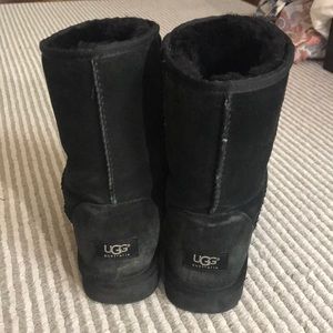 UGG Shoes - Black short Ugg boots UGG Shoes - Black short Ugg boots